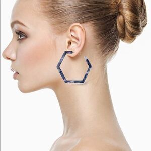 ✨ Tortoise Shell Hoops Earring ✨